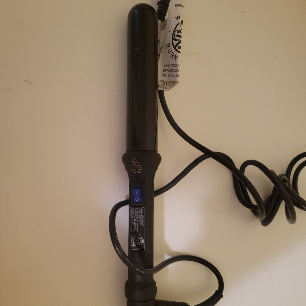 Curling Iron